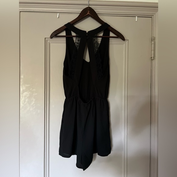 Forever 21 Backless Black Romper/ shorts jumpsuit with pockets - Picture 2 of 6